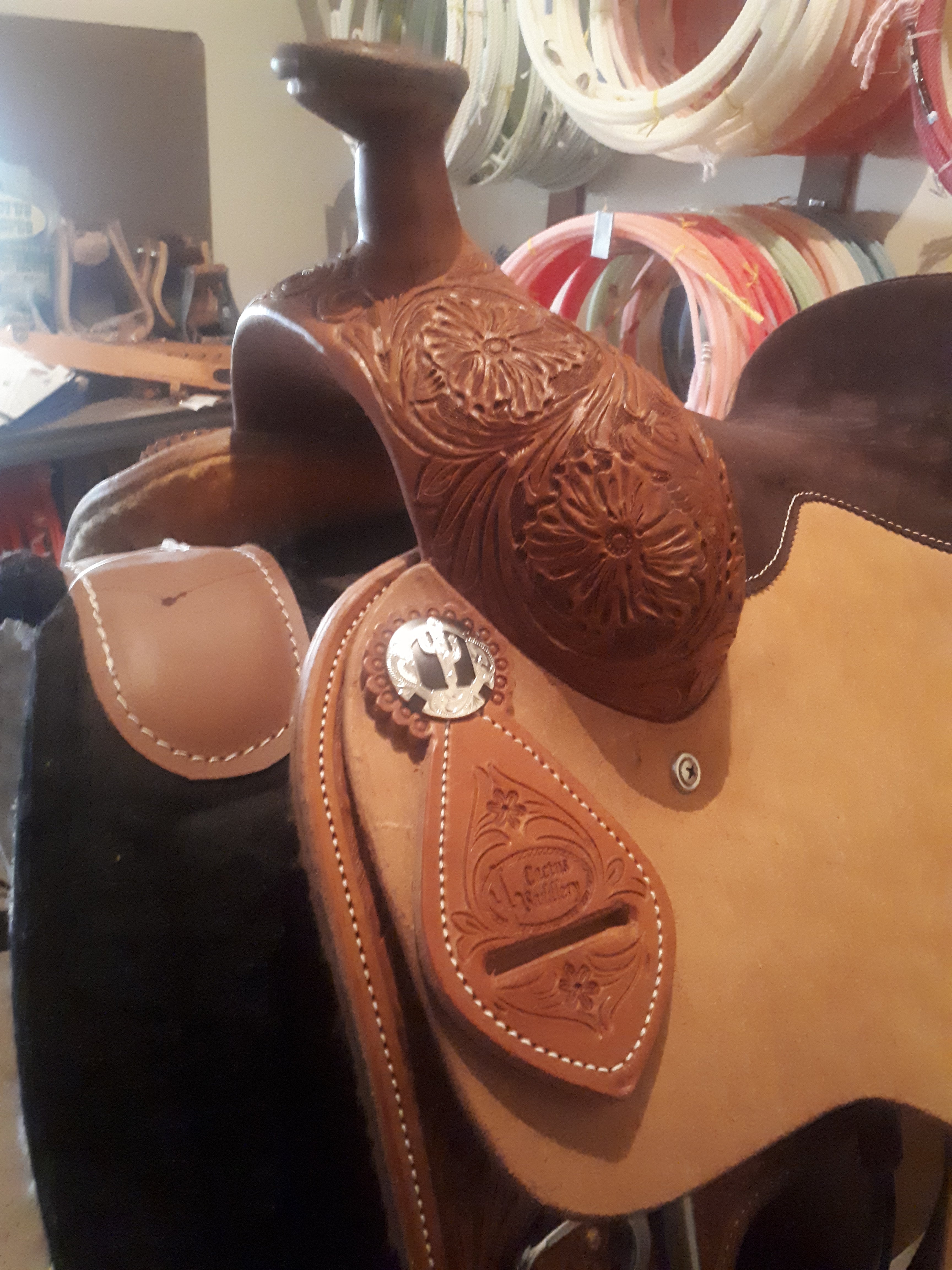 Cactus Saddlery Team Roper – Ropes and Tack